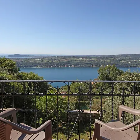 Casale Massina 4 Apartments- Giada-agata-perla-quarzo Apartment Salo